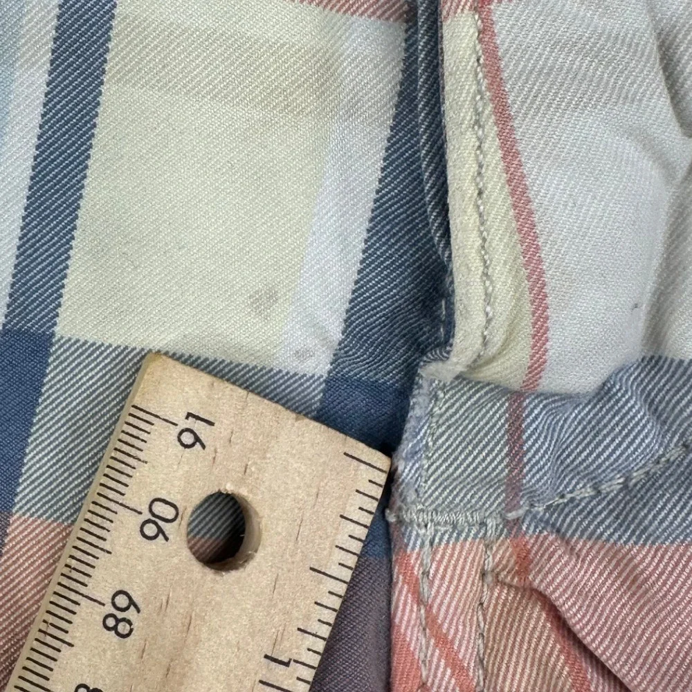 Hollister Plaid Men's Shorts size‎ 30 Multicolor